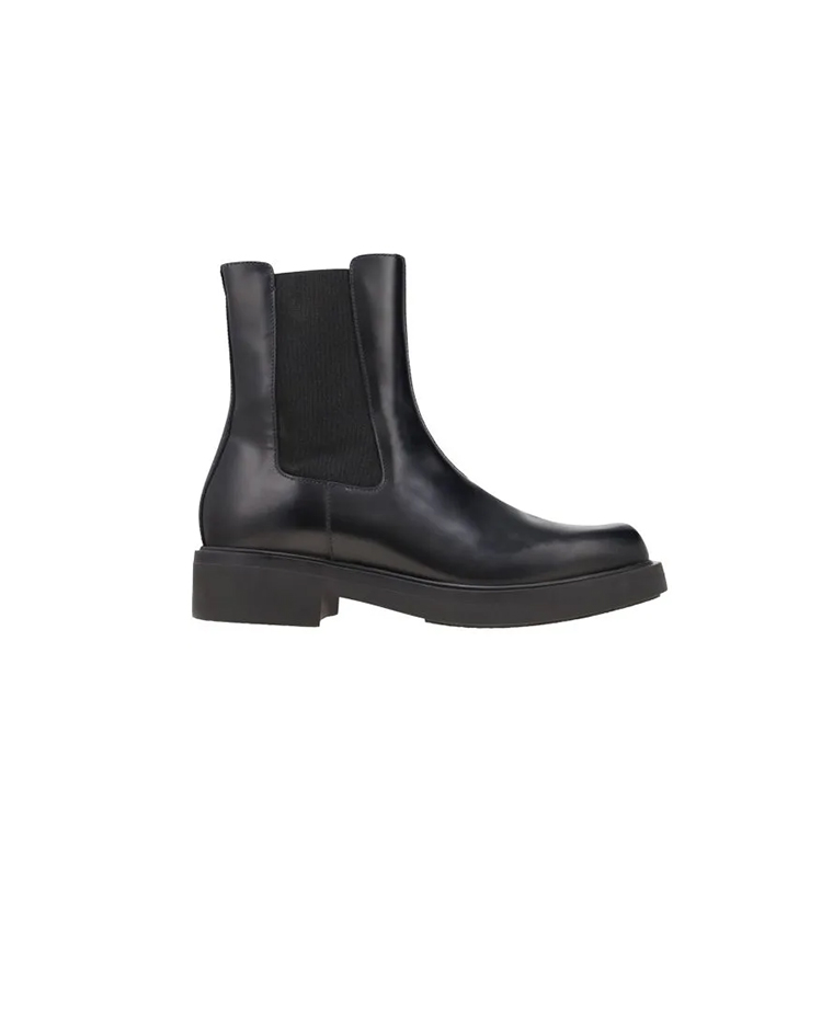Prada | Kalogirou