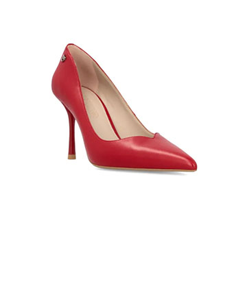 κόκκινες γόβες